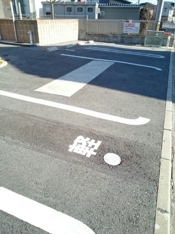 サンフラワーⅢの駐車場