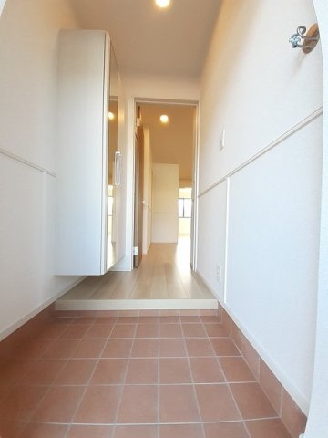 ファーネスト・クヌギの玄関