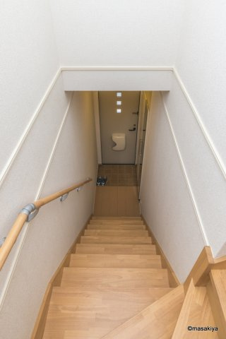 プリムローズ　Ｂの玄関