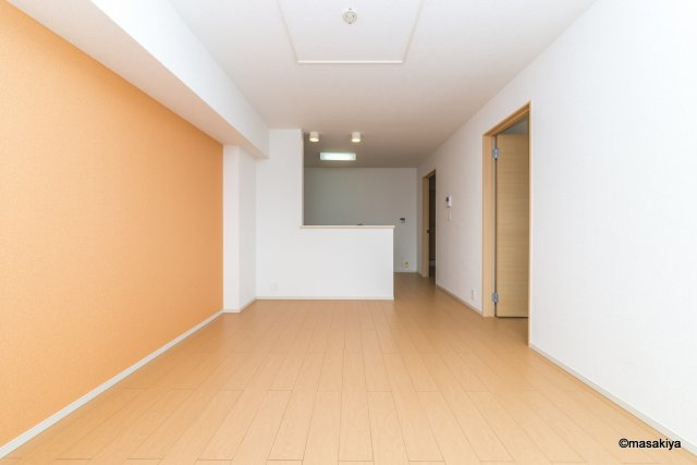 プリムローズ　Ｂの居間・リビング