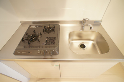 リブリ・ゼフィールのキッチン|コンパクトなキッチンで掃除もラクラク
