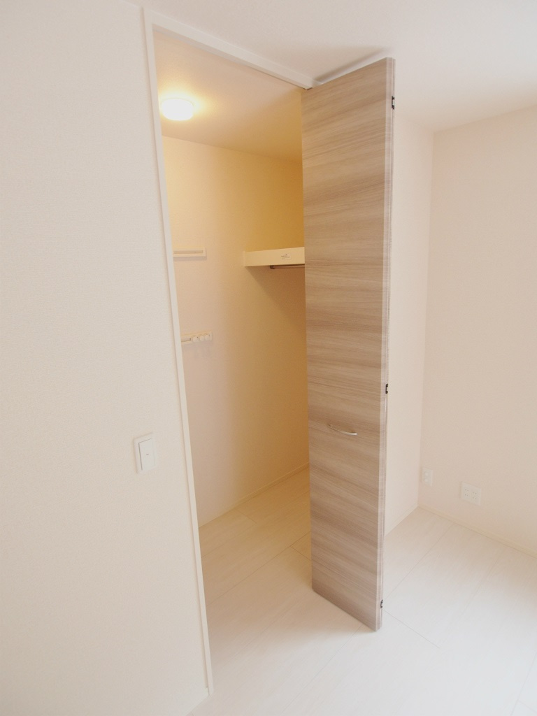 ヴェールビレッジ三戸の収納