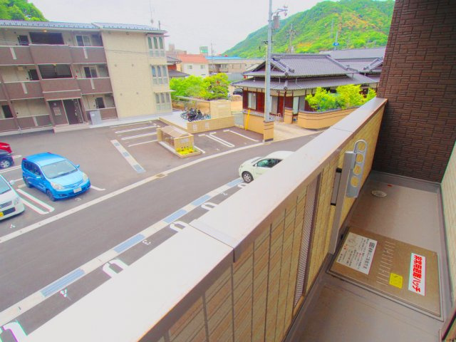 ヴェールビレッジ三戸のバルコニー