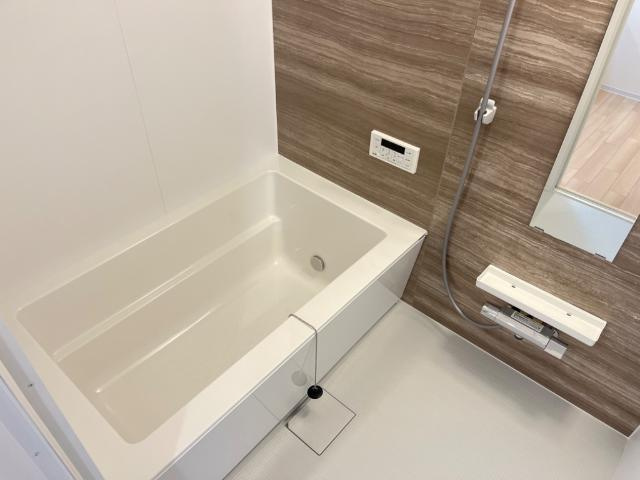 プリムール帆待川の浴室|バス