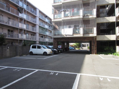 【駐車場】 | レジデンス岸和田