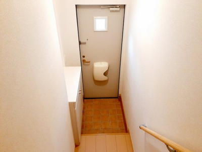 【玄関】 | ヴィラＫＡＲＡＳＡＷＡ　Ｂ