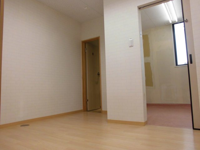 【内装】 | 東大島駅1分 東大島メトロプラザ 2階 42.23坪 保育園居抜き