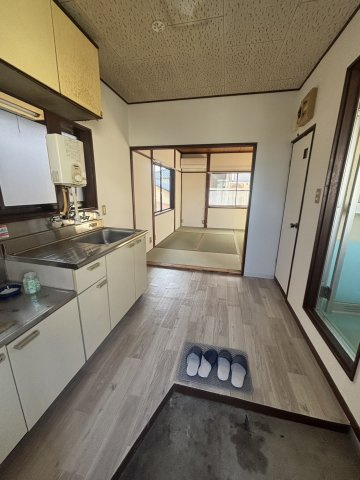 フレンドハイツの玄関