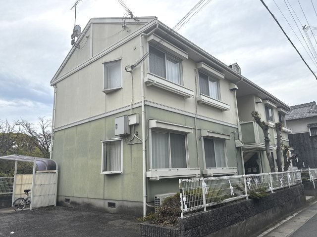 ハイツRIVER WESTの外観