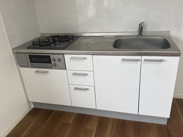 ハイツRIVER WESTのキッチン