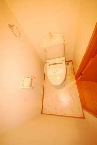 エルモソ　ピソのトイレ