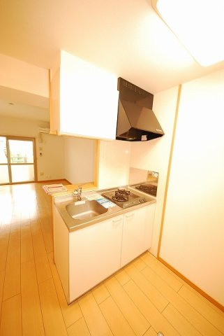 エルモソ　ピソのキッチン