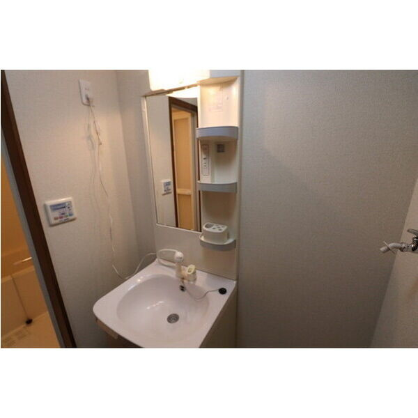 アンプルール リーブル アコールの独立洗面台