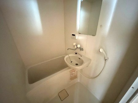 ゴッドマンションのシャワールーム