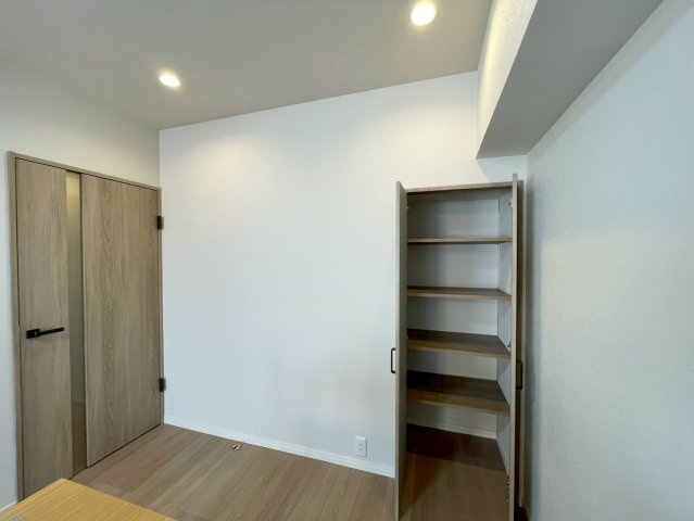 【収納】 | パシフィックパレス大手町 6階