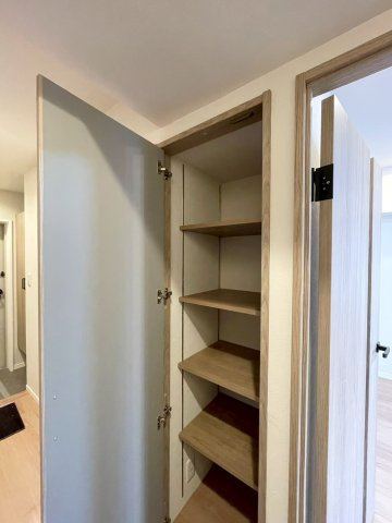 【収納】 | パシフィックパレス大手町 6階