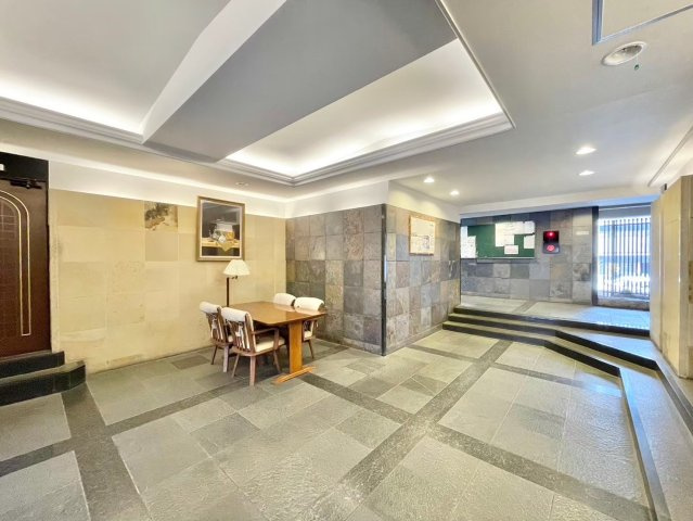 【エントランス】 | パシフィックパレス大手町 6階