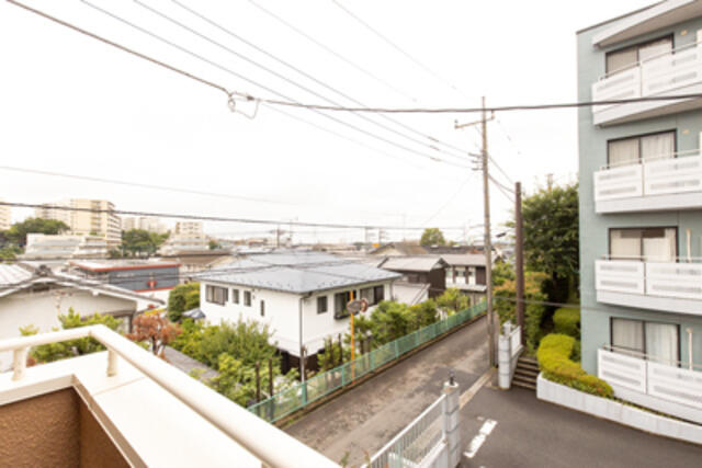 川崎市麻生区百合丘２丁目のテラスの展望