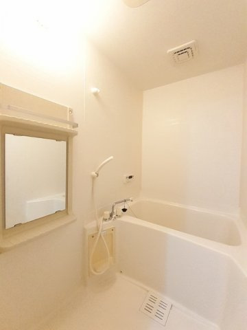 ハッピースクエアー　Ⅰの浴室|きれいなお風呂です