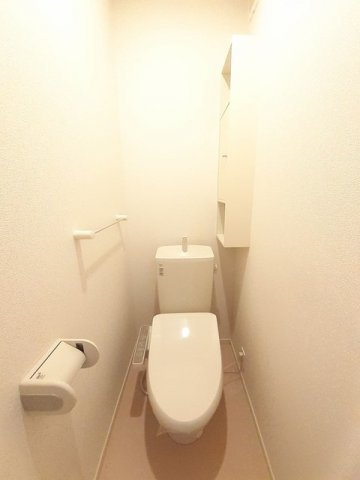 ルシール　名東Ａのトイレ|コンパクトで使いやすいトイレです