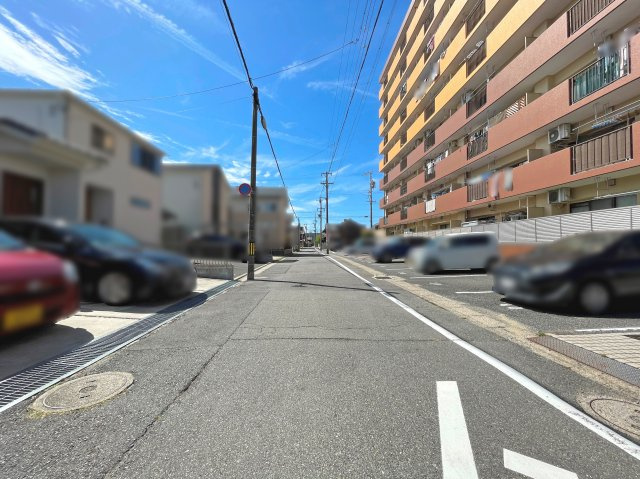 【その他】 | ラウムズ富洲原 | 前面道路　南東側