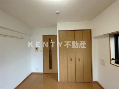 【寝室】 | エル・ドゥーチェ蒲田 | 落ち着いて過ごせるお部屋なので、寝室にいかがでしょうか