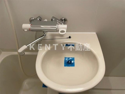 【洗面所】 | エル・ドゥーチェ蒲田 | スペースが確保できる洗面所です