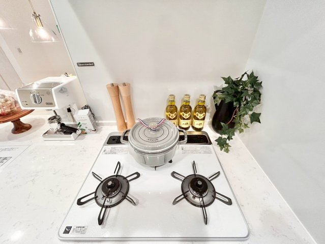 世田谷区瀬田5丁目　新築戸建　残2棟のキッチン|現地写真(2025.10.03撮影)