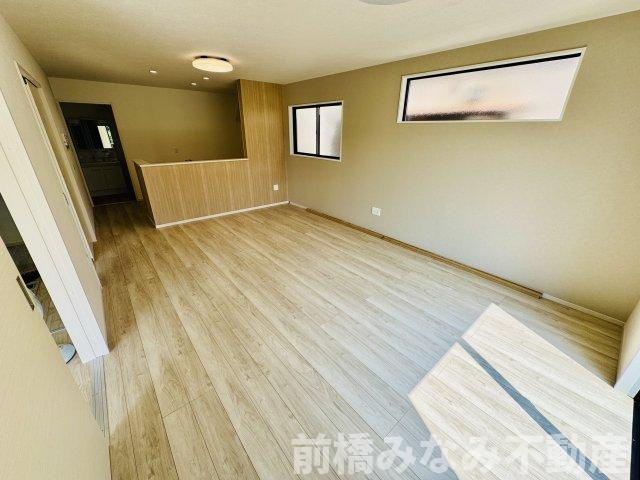 前橋市日吉町4丁目2期　限定1棟　ずっとプラス　新築建売の居間・リビング|使いやすい居間です
