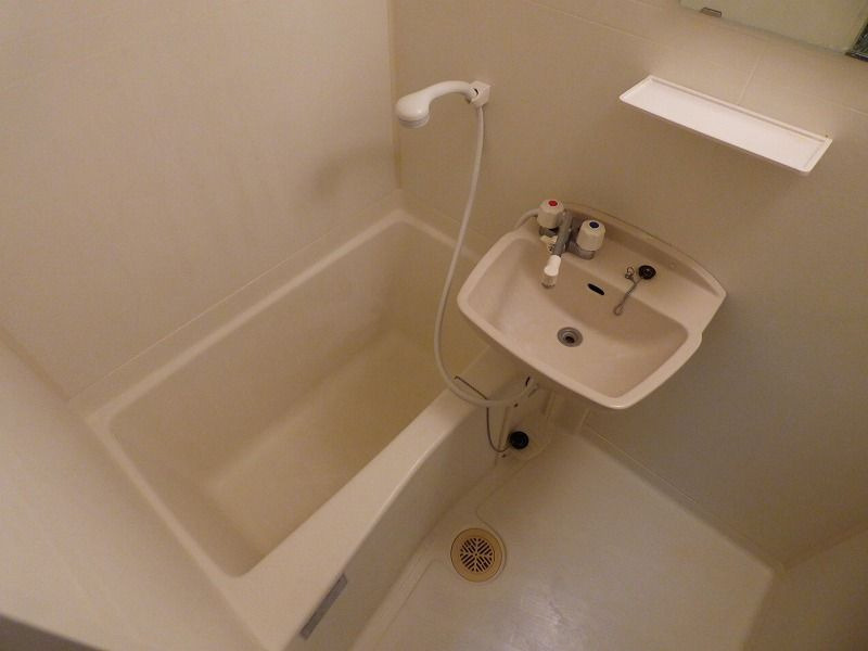 ミットリーベ・Mの浴室