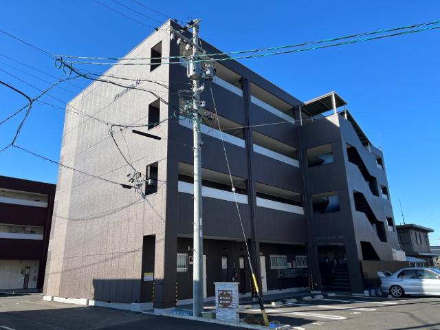 グランドポリス９２の外観|外観写真（昼）