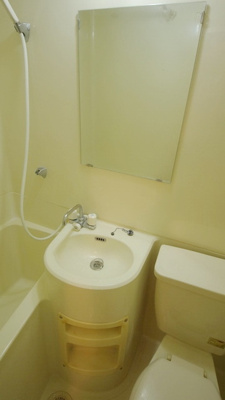 【洗面所】 | ブルースカイツルセ | 広い洗面スペース