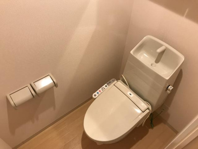 【トイレ】 | オーシャン・ステラ | 冬も暖か温水暖房便座