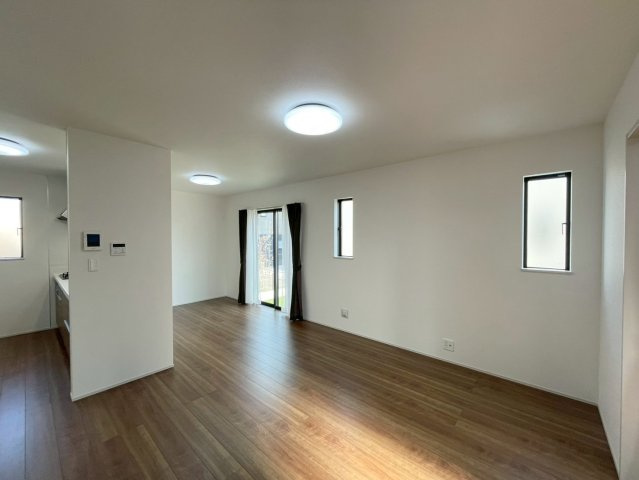 【居間・リビング】 | 前橋市天川大島町　B号棟