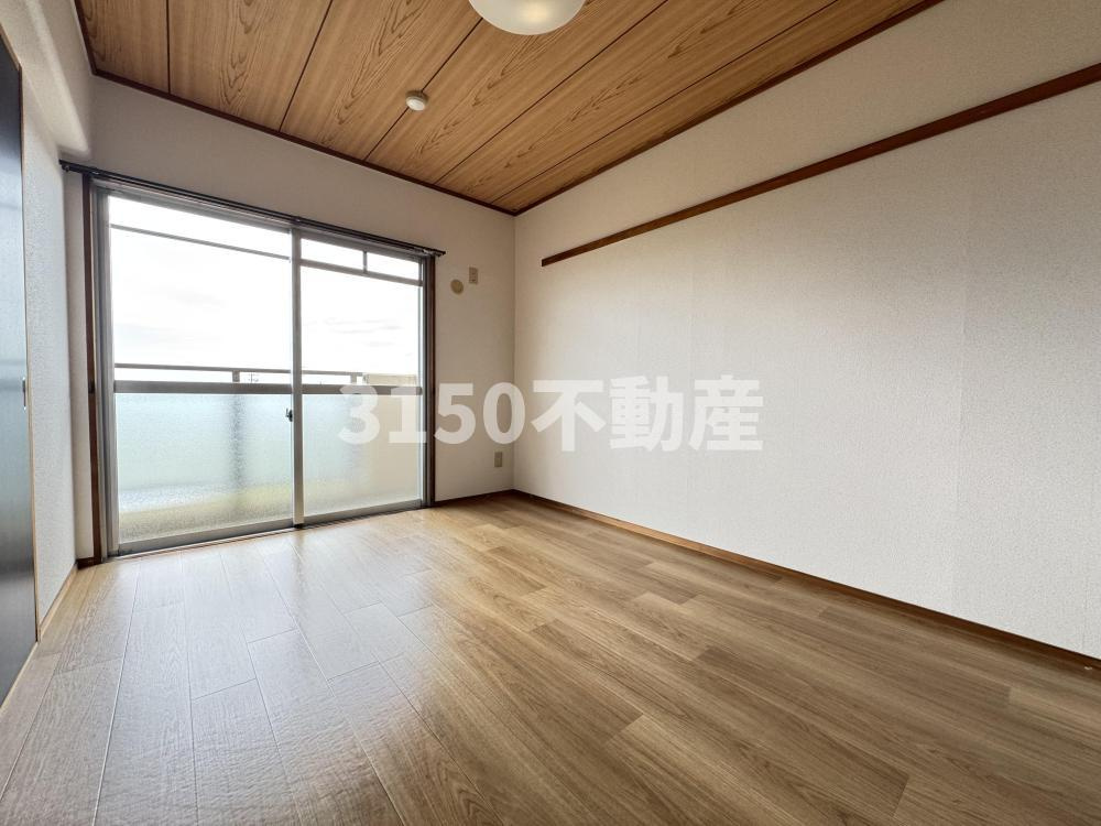 サンライズK1994の内装