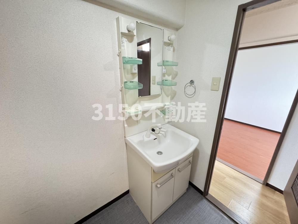 サンライズK1994の洗面所