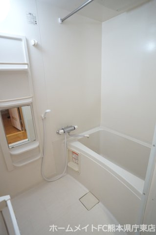 ヴィーナス・ヒルズ近見の浴室