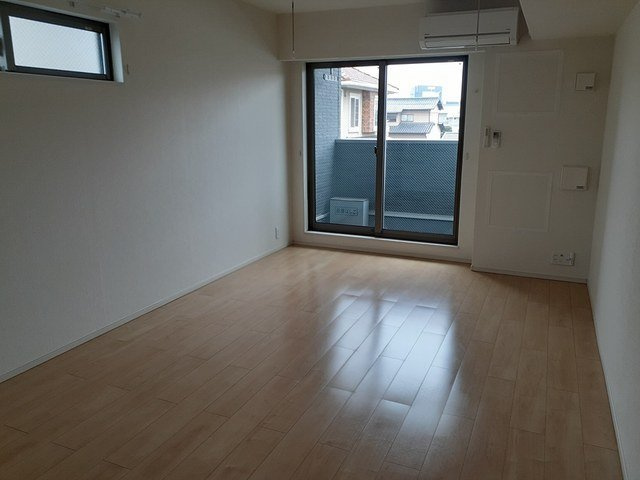 ノース・ロワイヤルの居間・リビング