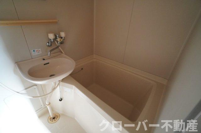 リーフコート宇多津の浴室