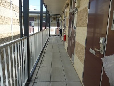 レオパレス神屋Ⅰの玄関