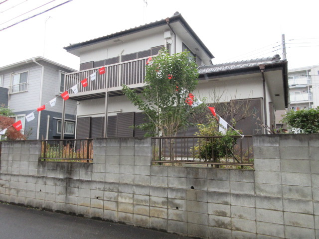中古戸建　熊谷市拾六間789-5（リフォーム住宅）の前面道路含む現地写真