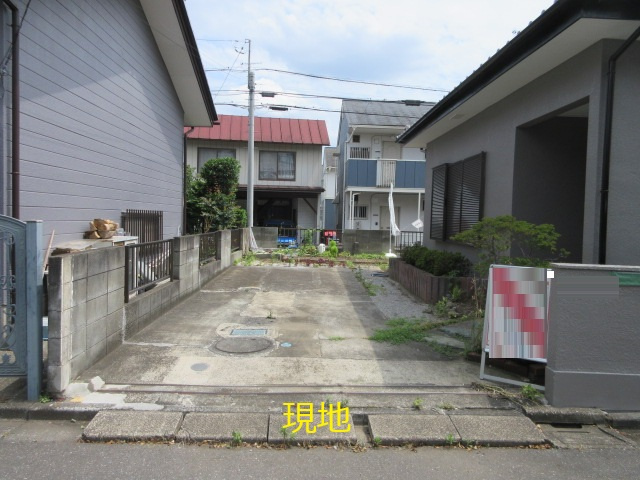 中古戸建　熊谷市拾六間789-5（リフォーム住宅）の駐車場