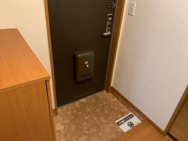 レジデンスコート東山の玄関|玄関