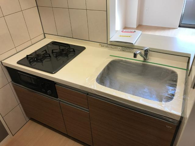 オーシャン・ステラのキッチン|グリル付き２口ガスコンロ