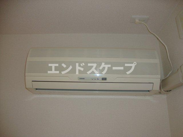 ヒーリングカーサＡの設備|エアコン
高崎、前橋のお部屋探しはエンドスケープまで！お客様の理想お聞かせ下さい♪
