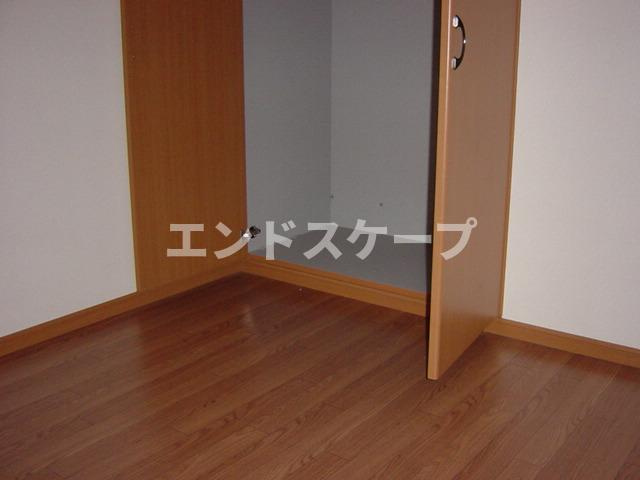 ヒーリングカーサＡの内装|洋室
高崎、前橋のお部屋探しはエンドスケープまで！お客様の理想お聞かせ下さい♪