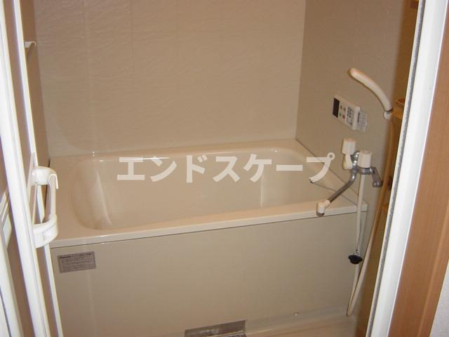 ヒーリングカーサＡの浴室|バス
高崎、前橋のお部屋探しはエンドスケープまで！お客様の理想お聞かせ下さい♪