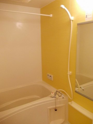 【浴室】 | ブローテⅡ | コンパクトで使いやすいお風呂です