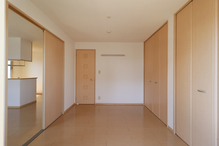 エスペランサＴＡＴＳＵＭＩの居間・リビング