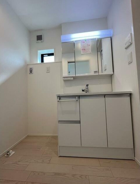 【独立洗面台】